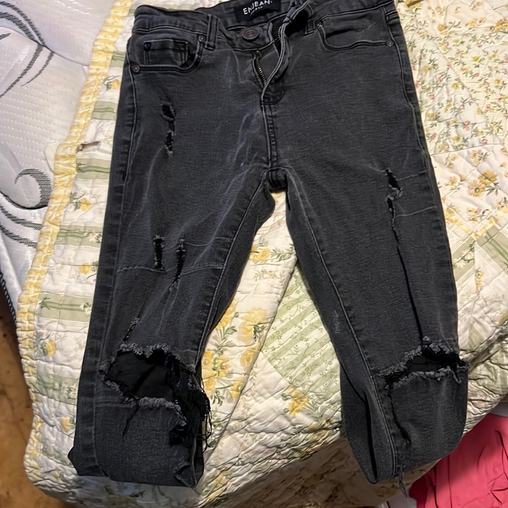 Black ripped jeans